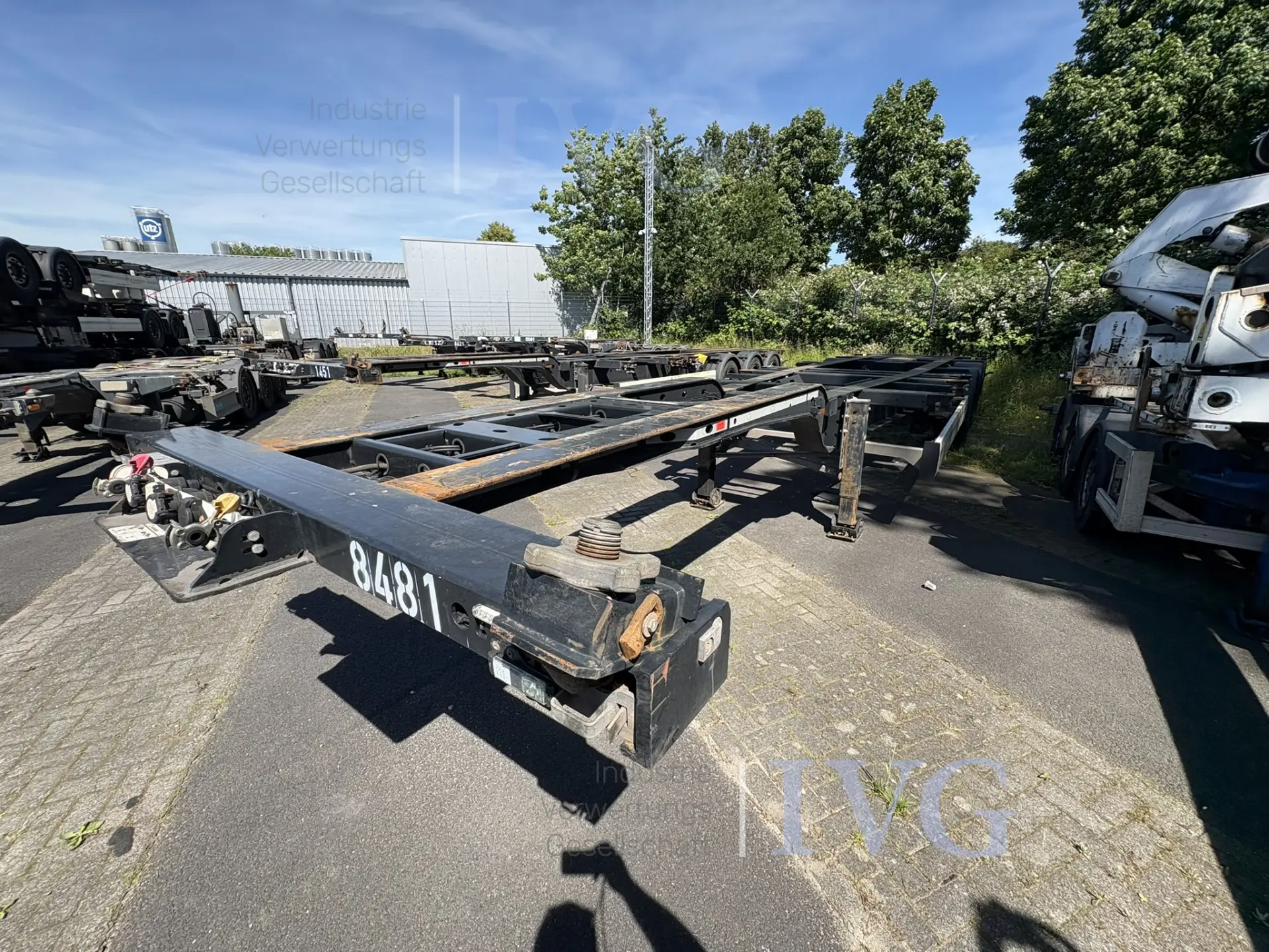 DA ATL/Containeraufbau KRONE SD